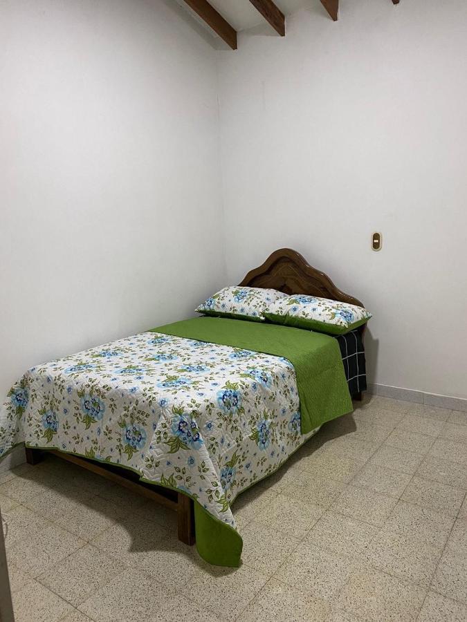 Hostel Kumho Alojamiento Medellín Buitenkant foto