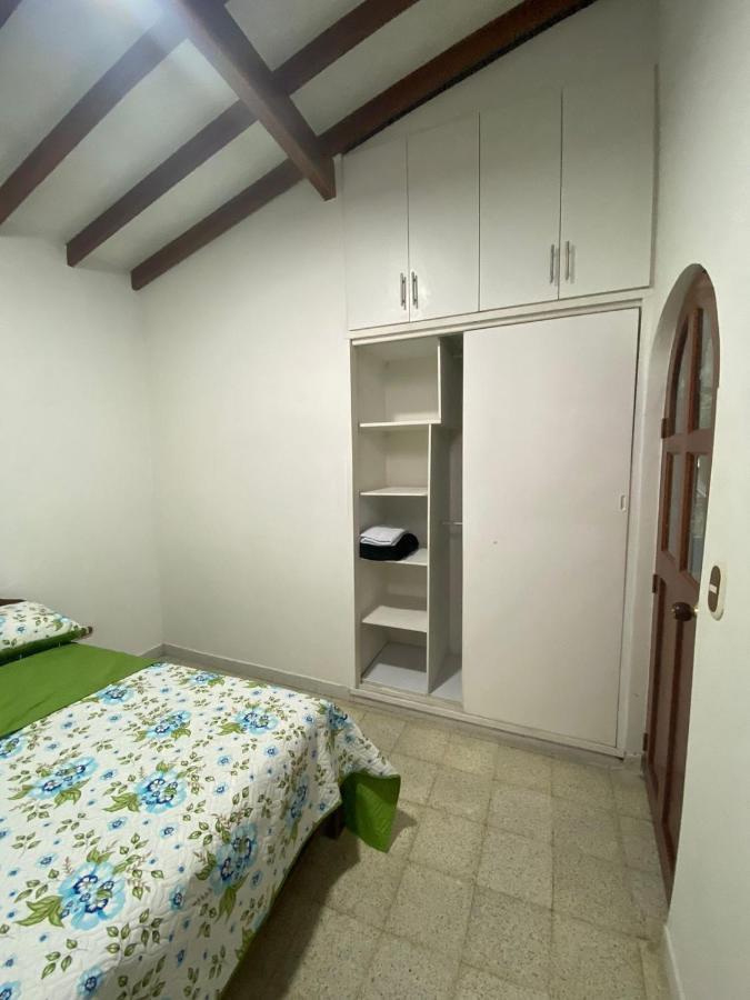Hostel Kumho Alojamiento Medellín Buitenkant foto