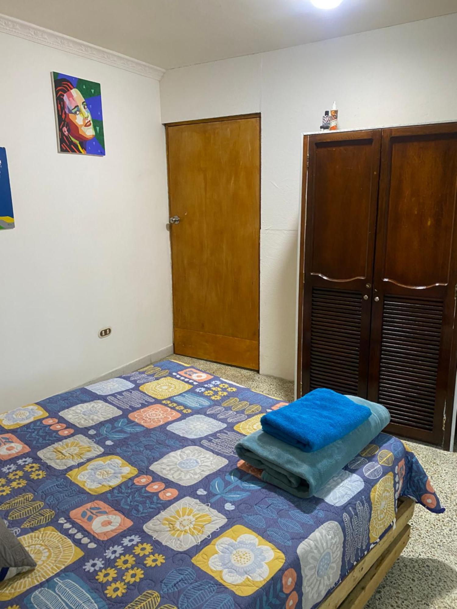 Hostel Kumho Alojamiento Medellín Buitenkant foto
